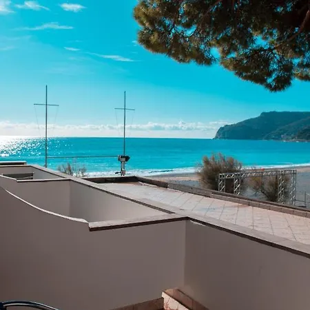 Ligure 3* Spotorno