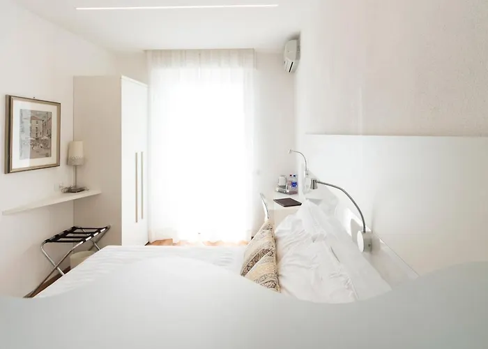 호텔 Ligure 스포토르노