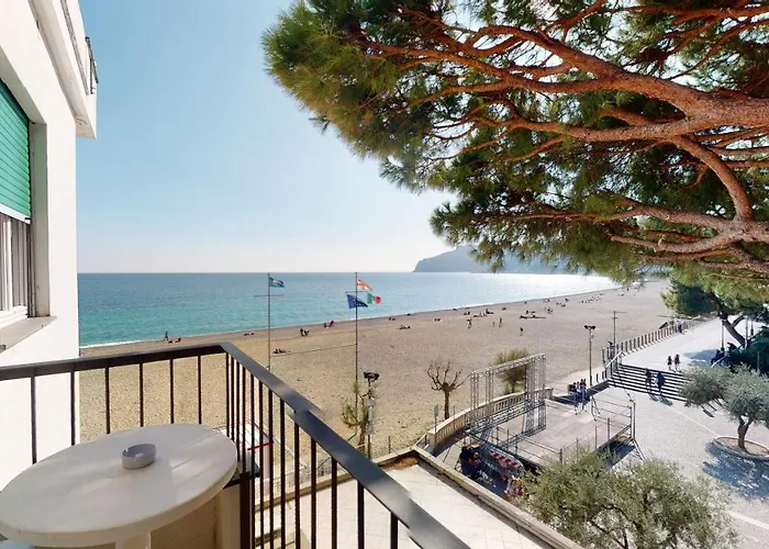 호텔 Ligure